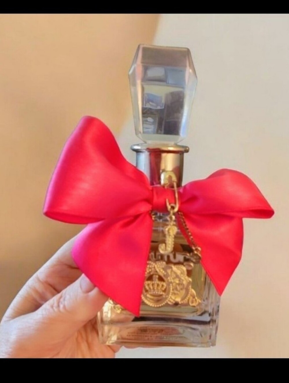 La Juicy, ( No Box, 94% Full, ● Final Price